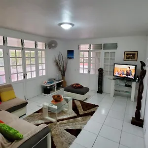 Iguanina120m2-wifi-300m Plage-4 Pers Hébergement de vacances